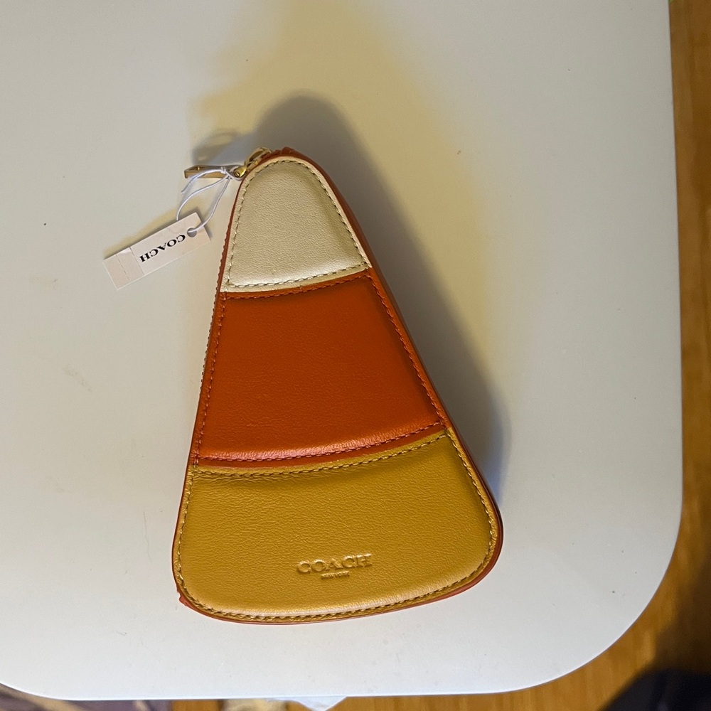 Coach Candy Corn Coin Purse NWT ORIGINAL STUFFING AND CARD Collectible